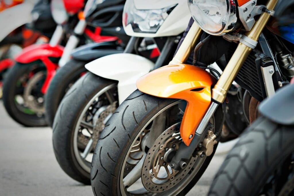 Kredyt motocyklowy? Jaki kredyt na motocykl, skuter, quada? 2 kredyt samochodowy na motocykl
